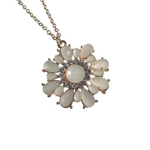 Gold Tone Chain Necklace Earrings Set Acrylic Rhinestone Floral Pendant Jewelry - Picture 2 of 6